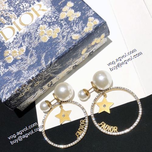 存在感のある ディオール DIOR 2021春夏 ピアス ディオールコピーブランド
