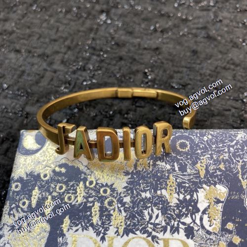 流通限定モデル ディオール DIOR ブレスレット バングル 2021春夏 ディオールブランドコピー 