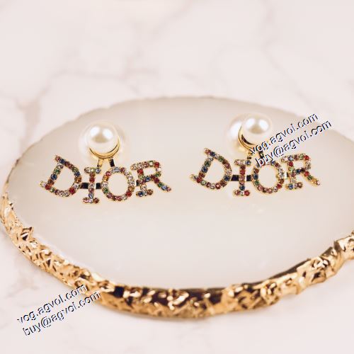 著名人の着用 ピアス ディオール DIOR 2021春夏 2色可選 DIORブランドスーパーコピー