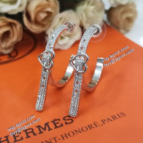 ピアス HERMESコピー ブランド 実用性に溢れるアイテム エルメス HERMES 2021春夏 