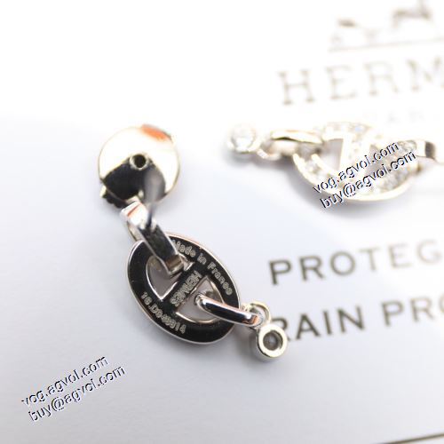 シックスタイルに活躍 エルメス 2021春夏 ピアス HERMESコピーブランド 贈り物にも◎  