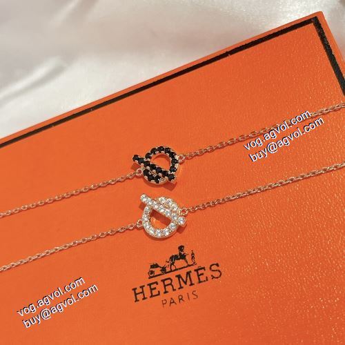 人目を惹くデザイン エルメス HERMES ブレスレット 2021春夏 2色可選 HERMESコピー ブランド  