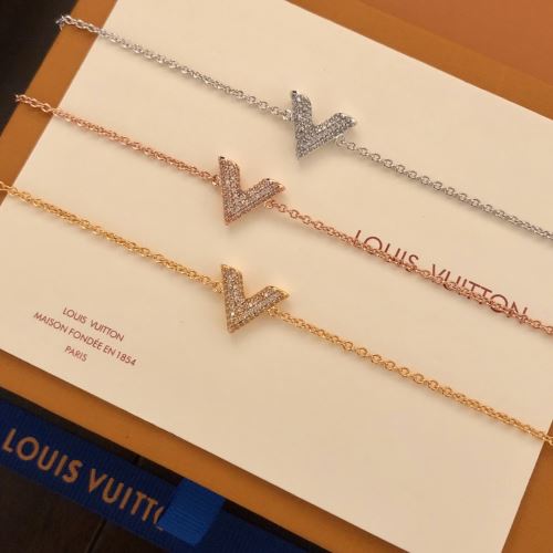 腕回りもオシャレ 魅力ファッション 3色可選 2022新作 ルイ ヴィトン LOUIS VUITTON ブレスレット リストバンド ルイ ヴィトンコピー ブランド