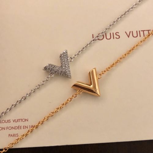 腕回りもオシャレ 魅力ファッション 3色可選 2022新作 ルイ ヴィトン LOUIS VUITTON ブレスレット リストバンド ルイ ヴィトンコピー ブランド