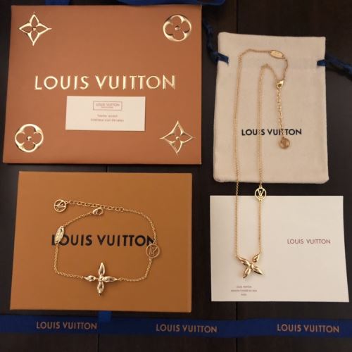 ペンダントトップ ルイ ヴィトンブランド 偽物 通販 ダガー キラキラ 2022新作 ルイ ヴィトン LOUIS VUITTON 豊富なサイズ