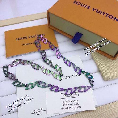 ルイ ヴィトン LOUIS VUITTON セレブ風  2021春夏 ネックレス LOUIS VUITTONブランド コピー 海外セレブ愛用