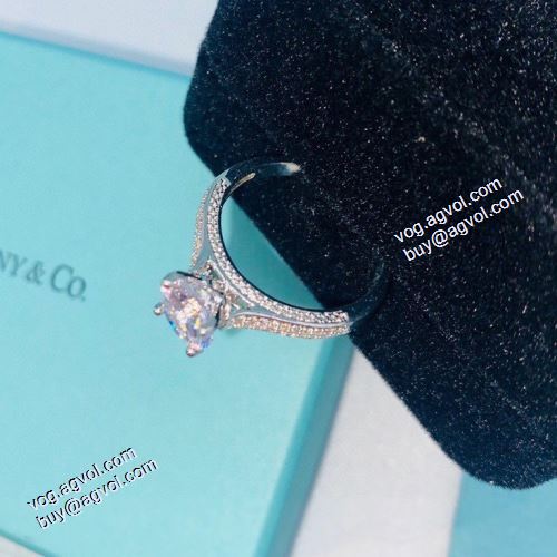 プレゼントに ティファニー Tiffany&Co 2021春夏 リング/指輪 TIFFANY&COスーパーコピー 激安 幸運ロマンチックで完璧な贅沢なダイヤモンドの指輪