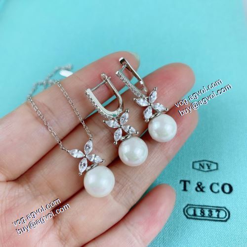 流通限定モデル ティファニー 2021春夏 ピアス TIFFANY&COスーパーコピー 激安 今からの季節にピッタリ！