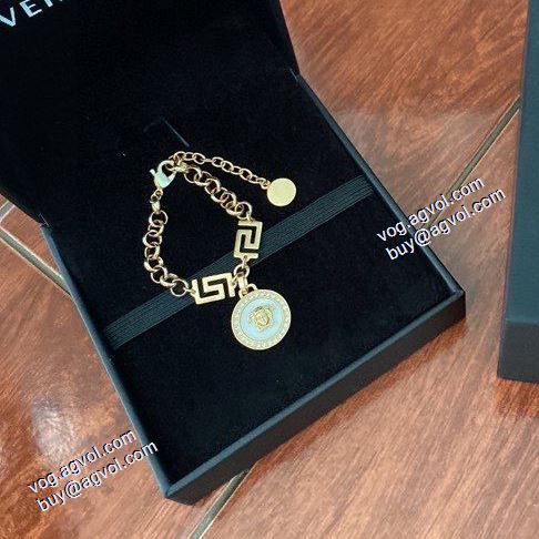 海外限定ライン ヴェルサーチVERSACE 2021春夏 ブレスレット VERSACEブランド 偽物 通販