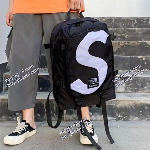 2021春夏 今話題の最新作 シュプリーム SUPREME 45*32*11CM Supreme x TNF Backpack SUPREMEブランド コピー リュック リュックサック 3色可選