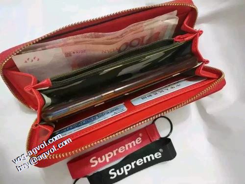 長財布 シュプリームスーパーコピー 激安 2021秋冬 シュプリーム SUPREME 2色可選 ラウンドファスナー 上品上質 なめらかな手触りのバッグ 紙幣入れ 大人のアイテム