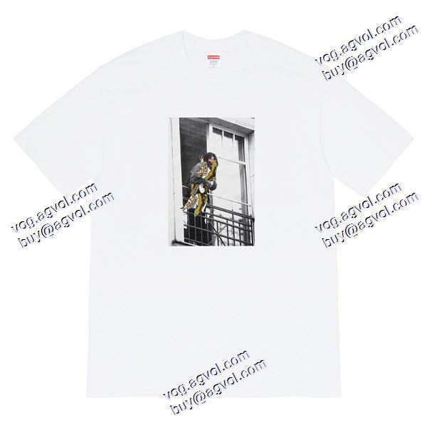 大人のおしゃれに 2色可選 SUPREME 20FW ANTIHERO連名Balcony ジャクソンのベランダに子供を抱いたTシャツ 2020秋冬 シュプリームブランド 偽物 通販