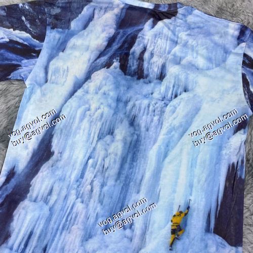 シュプリーム SUPREME Supreme TNF 21SS Ice Climb Tee 今一番HOTな新品 シュプリームスーパーコピー 半袖Tシャツ 男女兼用
