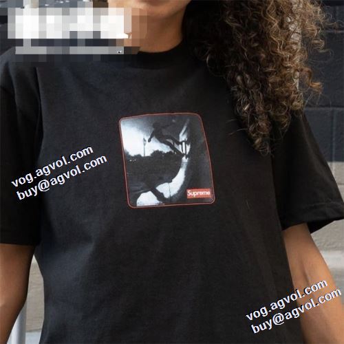 シュプリームスーパーコピー 激安 Tシャツ 2色可選 2021春夏 変わらない人気を誇る 頑丈な素材 優しいフィット感 シュプリーム SUPREME