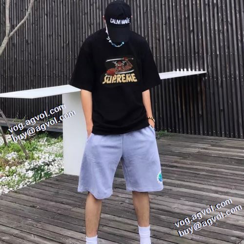 2021春夏 完売必至の人気モデルをご紹介 Tシャツ 2色可選 シュプリームコピーブランド シュプリーム SUPREME 縦には伸びにくい 自然な肌触り