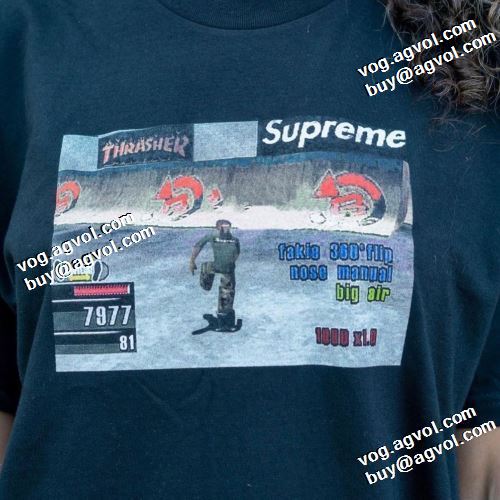 優しいフィット感 早くも完売している 2021春夏 シュプリーム SUPREME 半袖Tシャツ シュプリームコピーブランド 2色可選 お洒落に魅せる