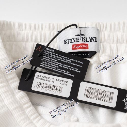SUPREMEブランドコピー 2021春夏 チノパン 狙える優秀アイテム シュプリーム SUPREME X Stonelsand Warp Stripe Sweatshirt ショートパンツ 2色可選