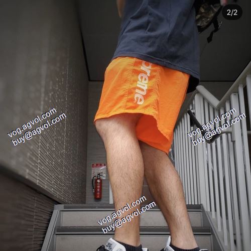 最安値！シュプリームスーパーコピー 2021春夏 活用できるアイテム シュプリーム Supreme Arc Logo Water Short 刺繍の小logoのナイロンのショートパンツ 3色可選