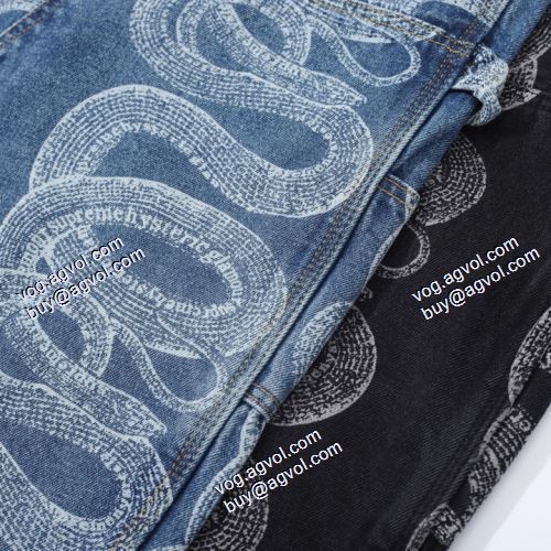 定番のアイテム シュプリーム Supreme &times; HYSTERIC GLAMOUR 2021SS Week4 蛇の紋 ジーンズ 高級感ある シュプリームスーパーコピー 激安 2色可選