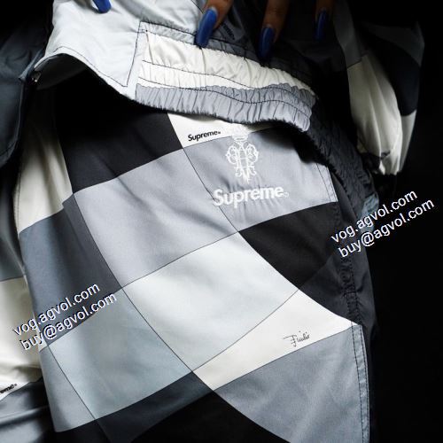 セレブ愛用の超人気商品 これからの季節の必須ボトムス シュプリーム SUPREMEブランドコピー  2021秋冬 Emilio Pucci Sport Pant スエットパンツ 3色可選 