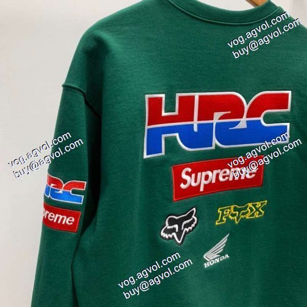逸品 シュプリームブランドコピー 2021秋冬 シュプリーム SUPREME プルオーバーパーカー もっとも高い人気を誇る 2色可選 程よい厚み