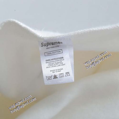 シュプリーム SUPREME 2021秋冬 SUPREMEコピーブランド パーカー 秋のお出かけに最適