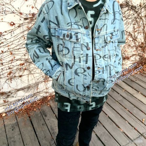 コーデ 知的なムードを演出 2021秋冬 シュプリームコピー Supreme Jacket デニムジャケット 2色可選 おしゃれな装い