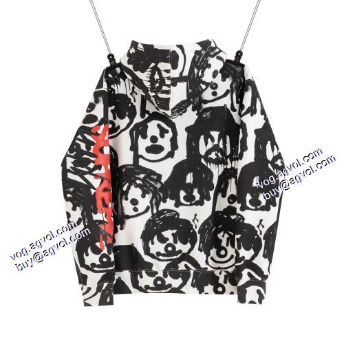 高級感漂わせる 2021-22秋冬 シュプリーム SUPREME パーカー 男女兼用パーカー オリジナルプリント シュプリームブランドスーパーコピー 2色可選 ふわふわな感触 