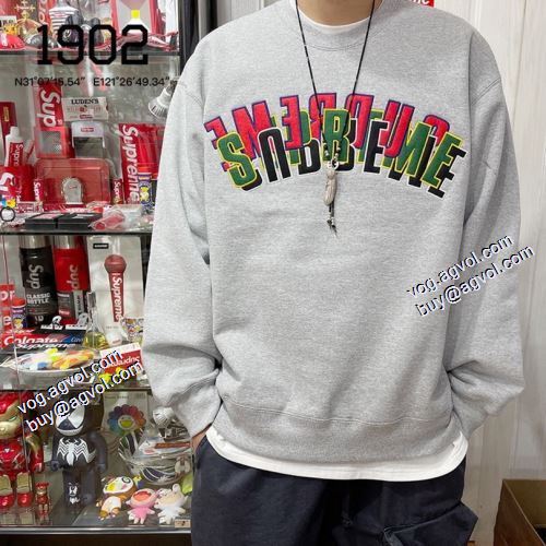 シュプリーム SUPREME 21ss Stacked Crewneck 個性的なデザ 2021秋冬 シュプリーム プルオーバーパーカー 2色可選 SUPREMEブランドコピー ジップパーカー