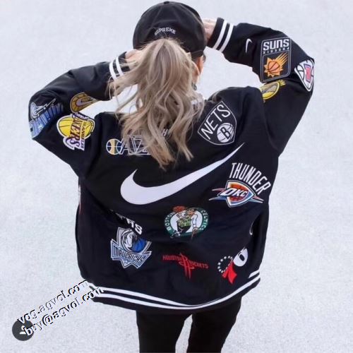 2021秋冬 supreme&NIKE&NBA シュプリーム SUPREME シュプリームブランド コピー 長く愛用できる ジャケット 2色可選 プリント柄 こだわりのコート