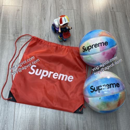 シュプリームコピー バスケットボール 大人キレイに仕立てる シュプリーム SUPREME 2021春夏