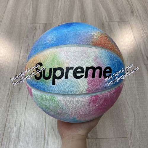 シュプリームコピー バスケットボール 大人キレイに仕立てる シュプリーム SUPREME 2021春夏