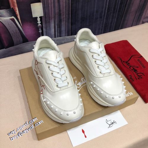 クリスチャンルブタンスーパーコピー 激安 クリスチャンルブタン Christian Louboutin  すべり防止 2色可選 ランニングシューズ 2021秋冬 クッション性 ロードジョグ 魅力ファッション