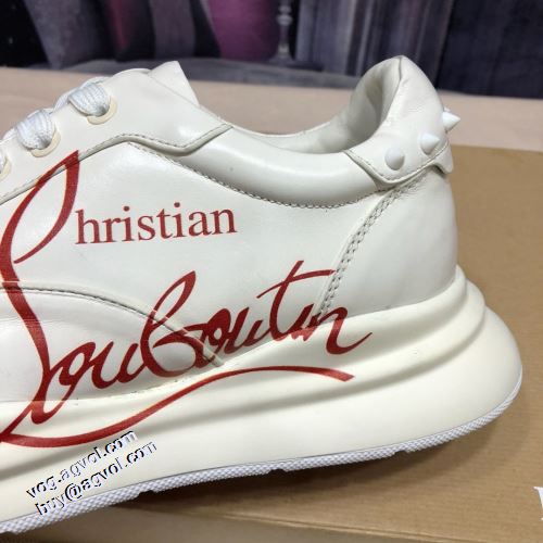 クリスチャンルブタンスーパーコピー 激安 クリスチャンルブタン Christian Louboutin  すべり防止 2色可選 ランニングシューズ 2021秋冬 クッション性 ロードジョグ 魅力ファッション
