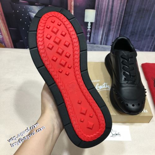 クリスチャンルブタンスーパーコピー 激安 クリスチャンルブタン Christian Louboutin  すべり防止 2色可選 ランニングシューズ 2021秋冬 クッション性 ロードジョグ 魅力ファッション
