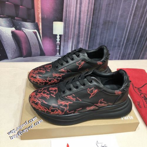 オリジナル 2021秋冬 クリスチャンルブタン Christian Louboutin 2色可選 チロリアンテープ 優しい履き心地 クリスチャンルブタンコピーブランド コスパ最高のプライス スタイリッシュな印象 スニーカー