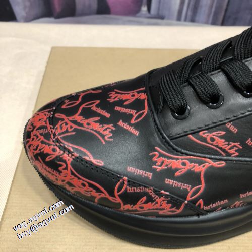 オリジナル 2021秋冬 クリスチャンルブタン Christian Louboutin 2色可選 チロリアンテープ 優しい履き心地 クリスチャンルブタンコピーブランド コスパ最高のプライス スタイリッシュな印象 スニーカー