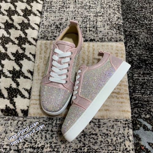 優しい履き心地 クリスチャンルブタン Christian Louboutin 上品に着こなせ フラットシューズ 2021秋冬 ファッション 人気 クリスチャンルブタンコピー 飽きの来ない オリジナル