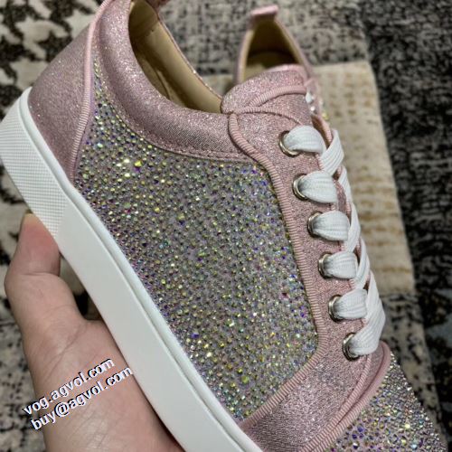 優しい履き心地 クリスチャンルブタン Christian Louboutin 上品に着こなせ フラットシューズ 2021秋冬 ファッション 人気 クリスチャンルブタンコピー 飽きの来ない オリジナル