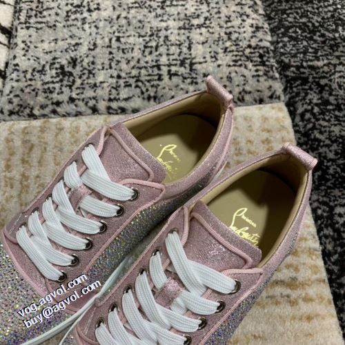 優しい履き心地 クリスチャンルブタン Christian Louboutin 上品に着こなせ フラットシューズ 2021秋冬 ファッション 人気 クリスチャンルブタンコピー 飽きの来ない オリジナル