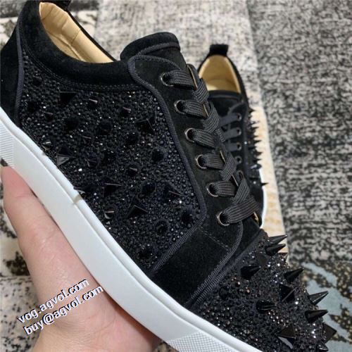 スタッズ クリスチャンルブタンコピーブランド 定番のアイテム フラットシューズ 2021秋冬クリスチャンルブタン Christian Louboutin 極上シューズ カジュアルシューズ 滑りにくい