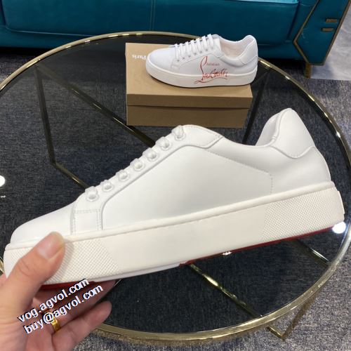 カジュアルシューズ 海外限定ライン リゾートスタイル 着用 クリスチャンルブタン Christian Louboutin 2021秋冬 滑りにくい クリスチャンルブタンブランドスーパーコピー 飽きの来ない