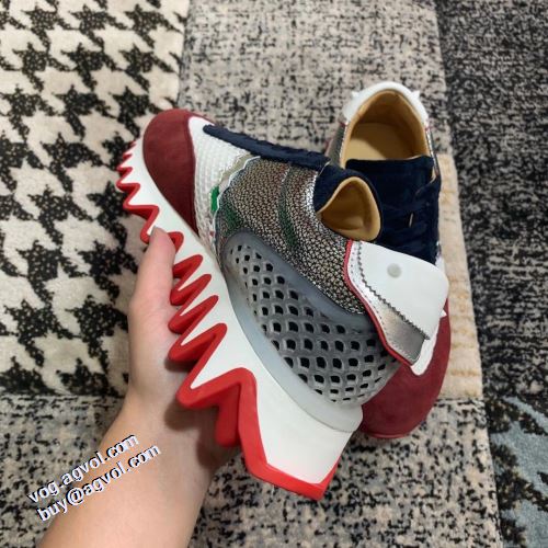 人気商品登場 クリスチャンルブタン Christian Louboutin ファッション 人気 ロードジョグ 足馴染みのいい スニーカー クッション加工 クリスチャンルブタンコピー 2021秋冬 カラーソール