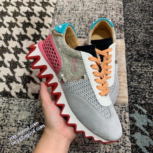 カラーソール 飽きの来ない クッション性 大人の雰囲気抜群 クリスチャンルブタン Christian Louboutin 秋のお出かけに最適 クリスチャンルブタンコピー ブランド ナチュラルな素材感 ランニングシューズ 2021秋冬