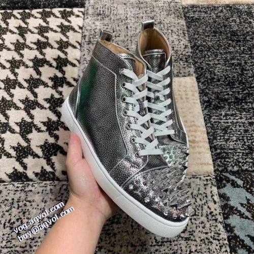 2021秋冬 クリスチャンルブタン Christian Louboutin 今買い◎得 クリスチャンルブタンブランド コピー 履き心地抜群 ハイトップシューズ  クッション性 スタッズ すべり防止 ハイカット