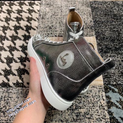 2021秋冬 クリスチャンルブタン Christian Louboutin 今買い◎得 クリスチャンルブタンブランド コピー 履き心地抜群 ハイトップシューズ  クッション性 スタッズ すべり防止 ハイカット