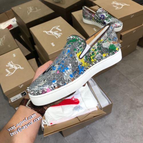 実用性に溢れるアイテム クリスチャンルブタン Christian Louboutin 2021秋冬 クリスチャンルブタンコピー ブランド 着脱の簡単なスリップオンタイプ カジュアルシューズ 足馴染みのいい チロリアンテープ