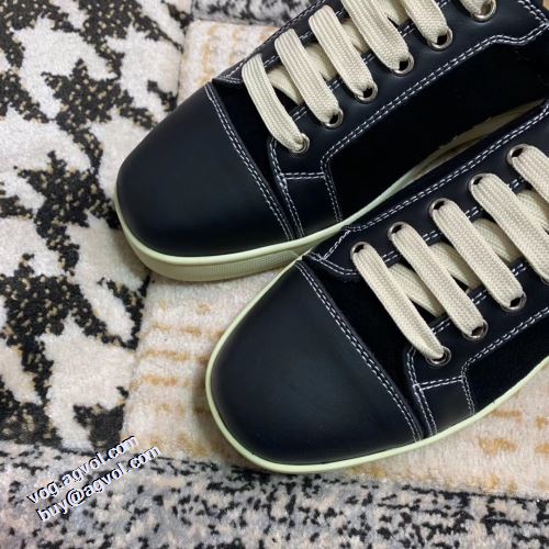 2021秋冬 ローヒール 極上シューズ クリスチャンルブタン Christian Louboutin カジュアルシューズ クリスチャンルブタンブランド コピー 履き心地 フラットシューズ