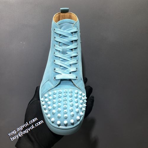 オリジナル 高級感漂わせる クリスチャンルブタンブランドスーパーコピー クリスチャンルブタン Christian Louboutin カジュアルシューズ 2021秋冬 ファッション 人気