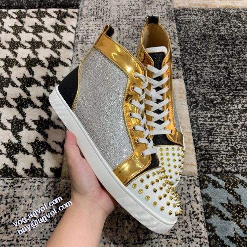極上シューズ クリスチャンルブタンスーパーコピー 2021秋冬 クリスチャンルブタン Christian Louboutin フラットシューズ 機能性 耐久性抜群 歩きやすい　疲れない　痛くない